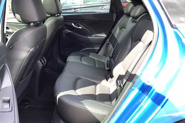 Hyundai i30 1.4T GDI Premium SE 5dr