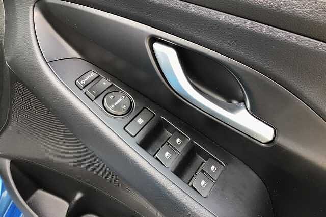 Hyundai i30 1.4T GDI Premium SE 5dr