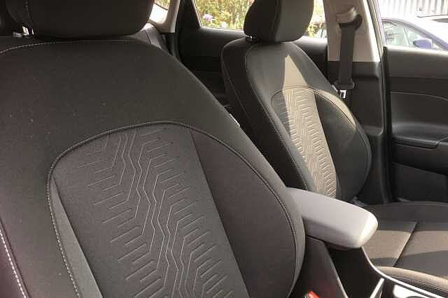 Hyundai Kona 1.6 GDi Hybrid Advance 5dr DCT