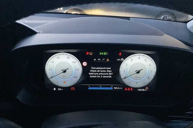 Hyundai I20 1.0T GDi Premium 5dr DCT Dragon Red