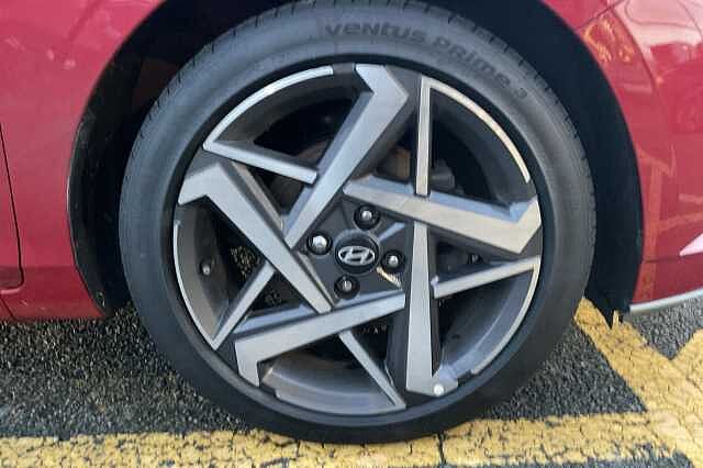 Hyundai I20 1.0T GDi Premium 5dr DCT Dragon Red