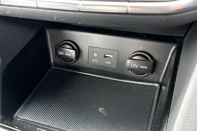 Hyundai IONIQ 1.6 GDi Hybrid SE 5dr DCT Blue