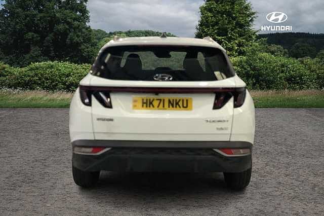 Hyundai TUCSON 1.6 TGDi Hybrid 230 SE Connect 5dr 2WD Auto White