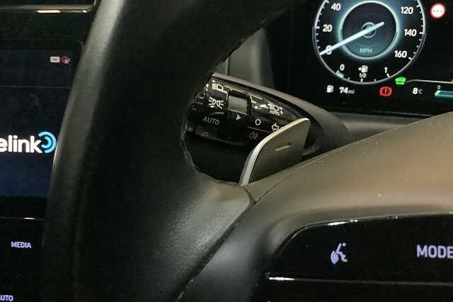 Hyundai TUCSON 1.6 TGDi Hybrid 230 SE Connect 5dr 2WD Auto White