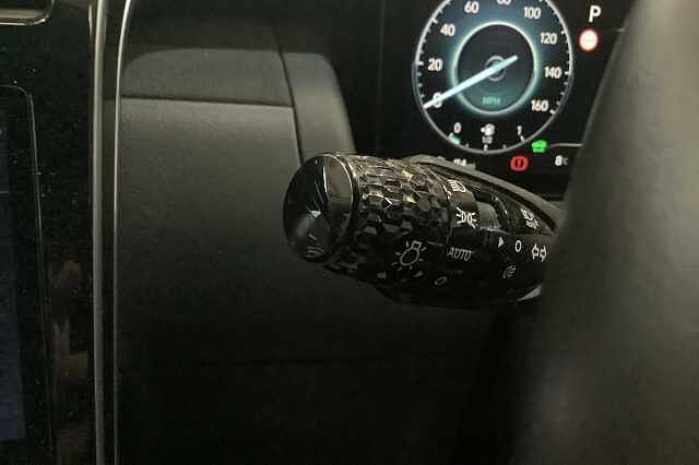 Hyundai TUCSON 1.6 TGDi Hybrid 230 SE Connect 5dr 2WD Auto White