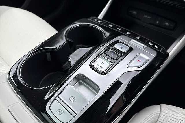 Hyundai TUCSON 1.6 TGDi Hybrid 230 Ultimate 5dr 2WD Auto Polar White