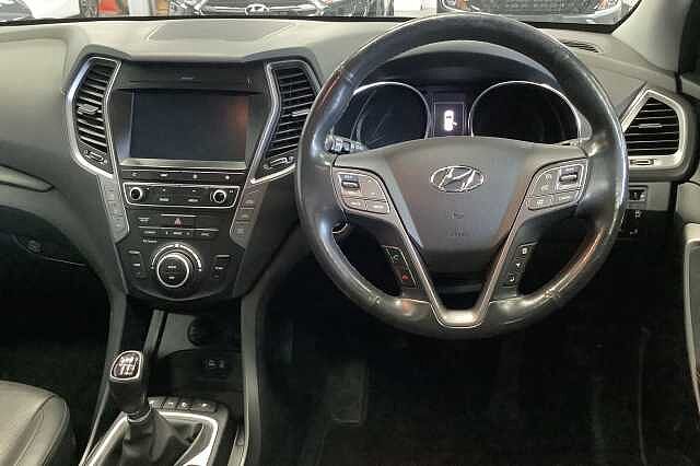 Hyundai Santa Fe 2.2 CRDi Blue Drive Premium SE 5dr [7 Seats]